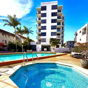 4* Aparthotel Aqualine On The Broadwater