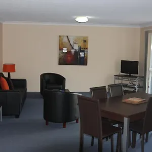 3* Aparthotel Bayview Bay