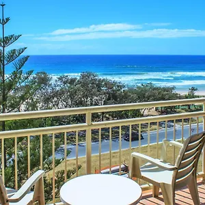 4* Aparthotel Seacrest Beachfront Surfers Paradise